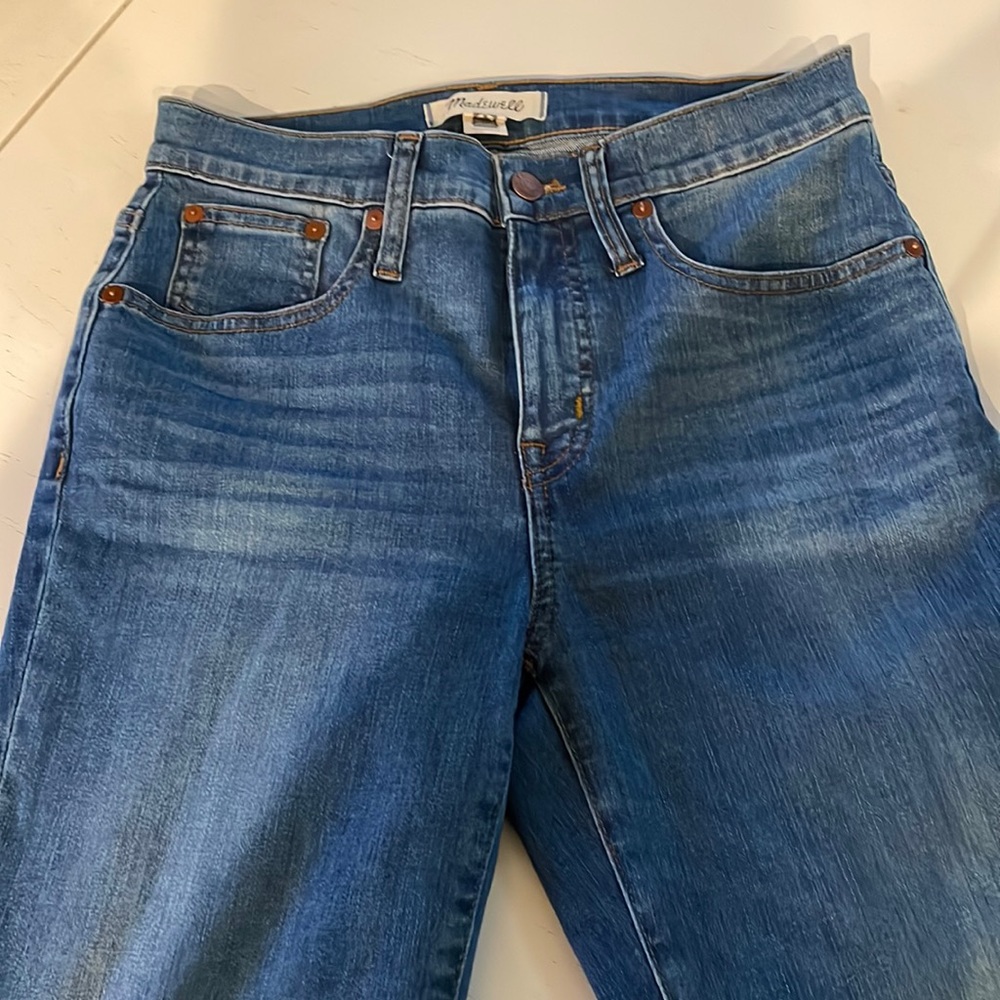 Madewell cali demiboot jeans in size 26 in perfect condition.